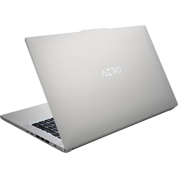 Ноутбук Gigabyte Aero 17 XE5 (XE5-73RU744HP) (17.3&amp;quot;, IPS, Intel Core i7 12700H 2.3ГГц, 14 ядер, 32ГБ DDR5, 1ТБ SSD, NVIDIA GeForce RTX 3070 Ti - 8 ГБ, Windows 11 Pro), серебристый в Тюмени