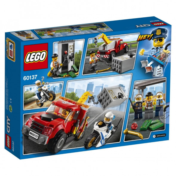 Конструктор LEGO City Police 60137 Побег на буксировщике в Тюмени