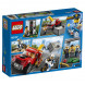 Конструктор LEGO City Police 60137 Побег на буксировщике в Тюмени