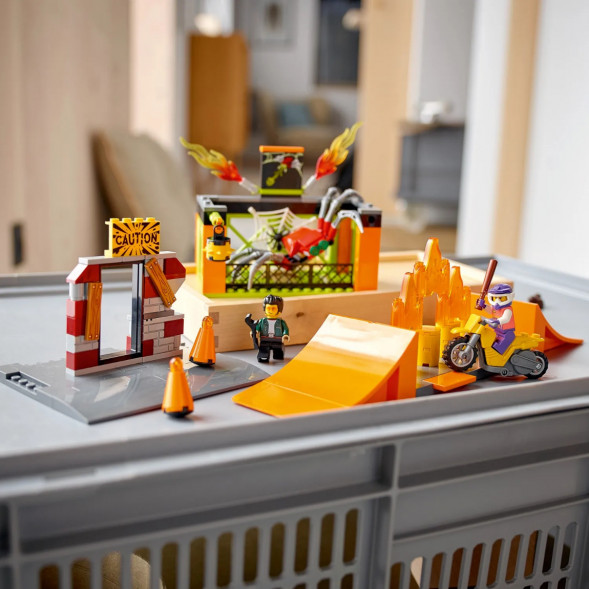 Конструктор LEGO City 60293 Парк каскадёров в Тюмени